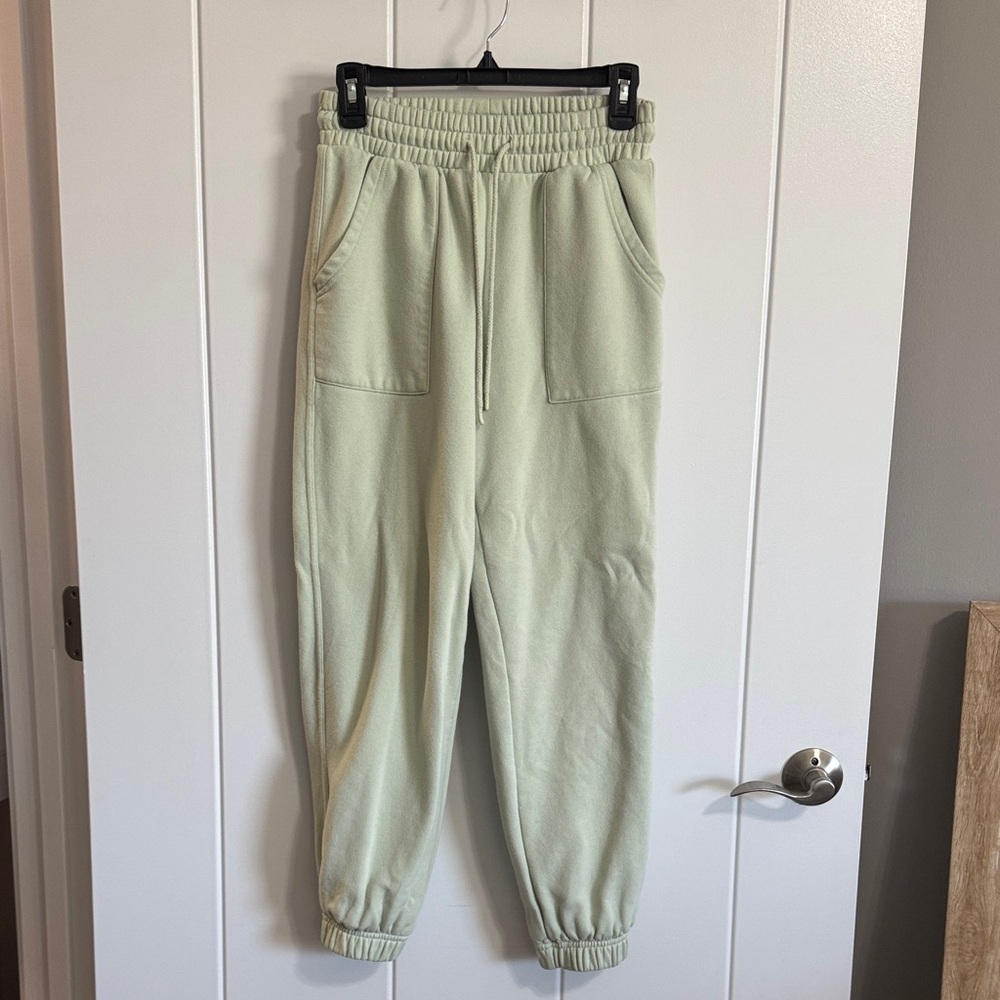 Women’s Green Jogger Pants
